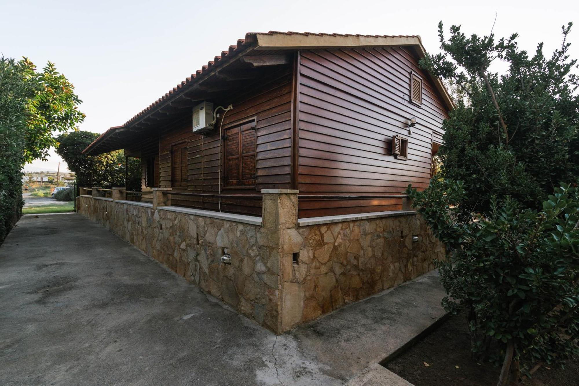 Villa Wooden Beach House Gerani  Exterior foto